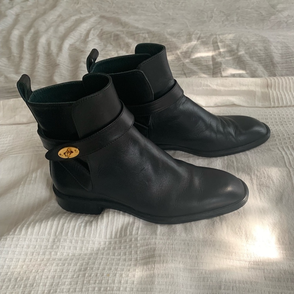 Mulberry boots